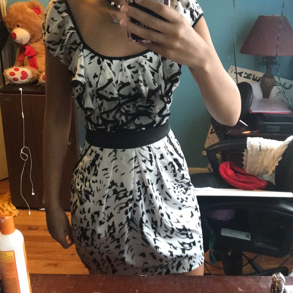 Bloomingdales Lipsy Dress👗